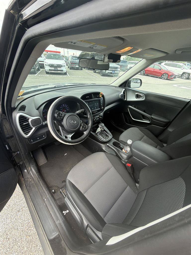 Used 2021 Kia Soul LX FWD image 35