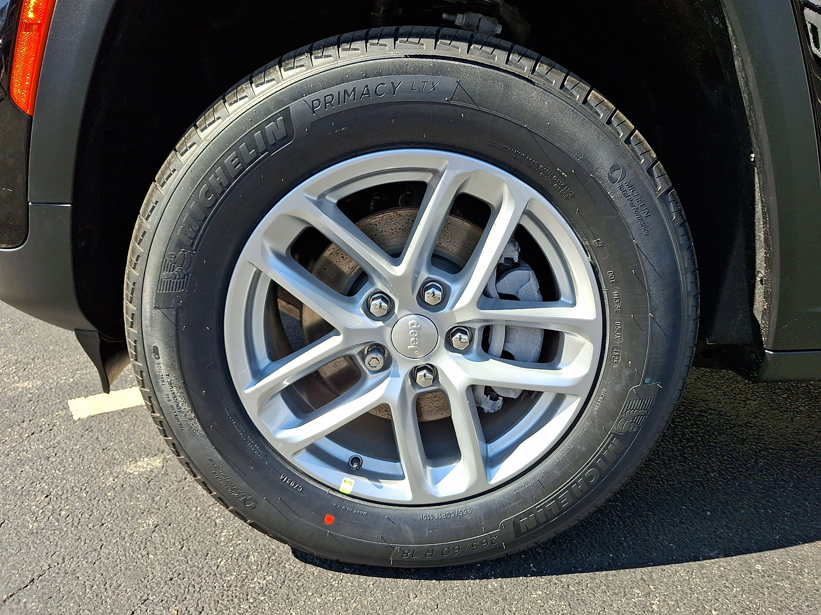 New 2026 Jeep Grand Cherokee Laredo image 5