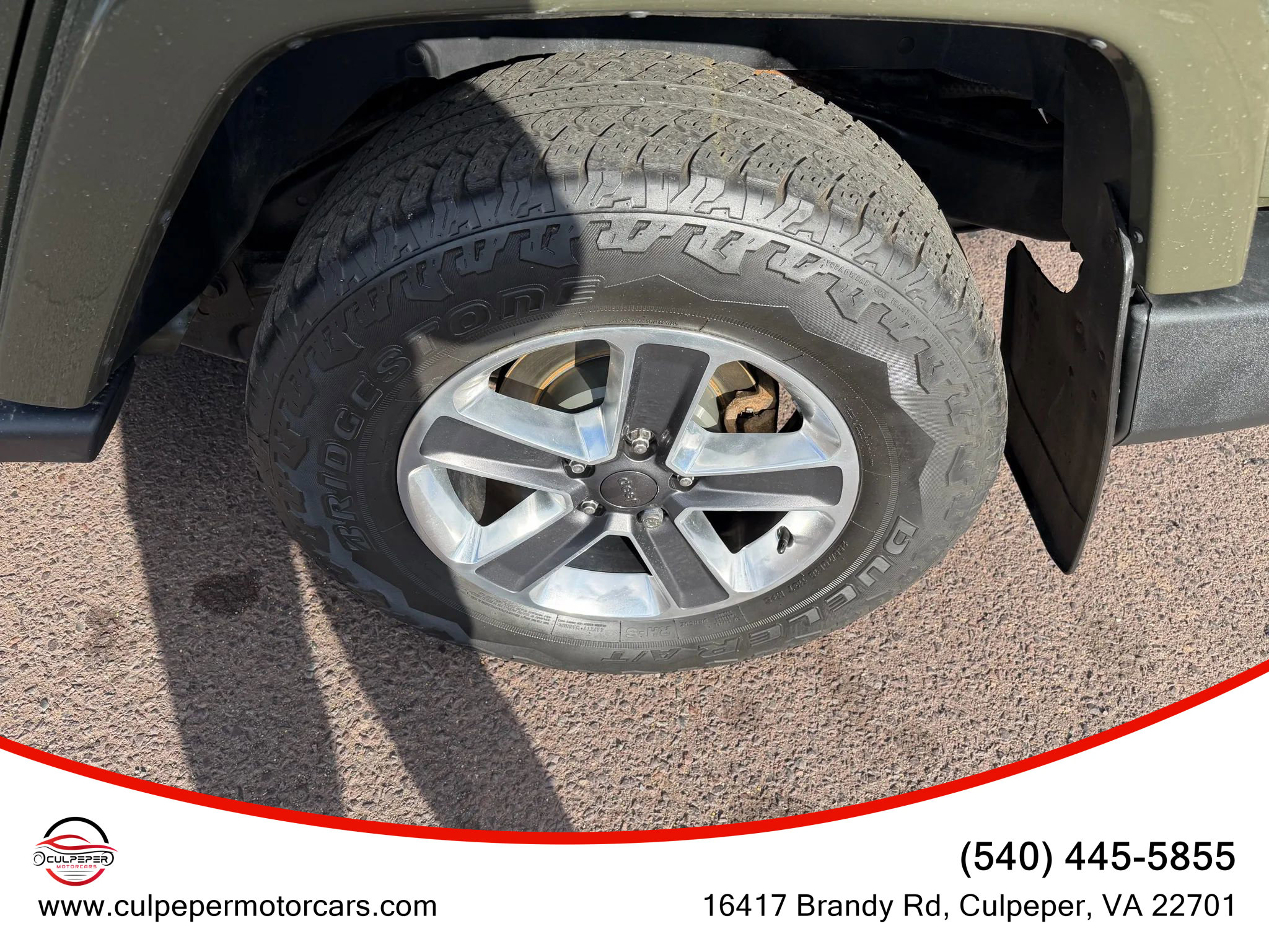 Used 2016 Jeep Wrangler Unlimited Sahara w/ Dual Top Group image 23