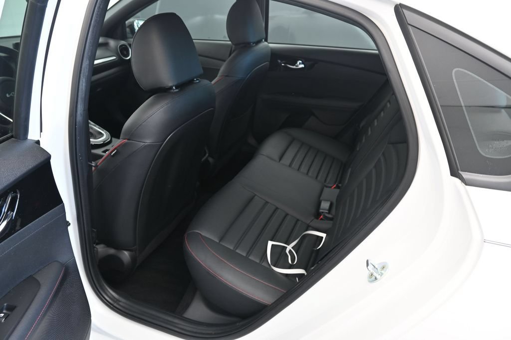 Used 2023 Kia Forte GT w/ GT2 Package FWD image 18