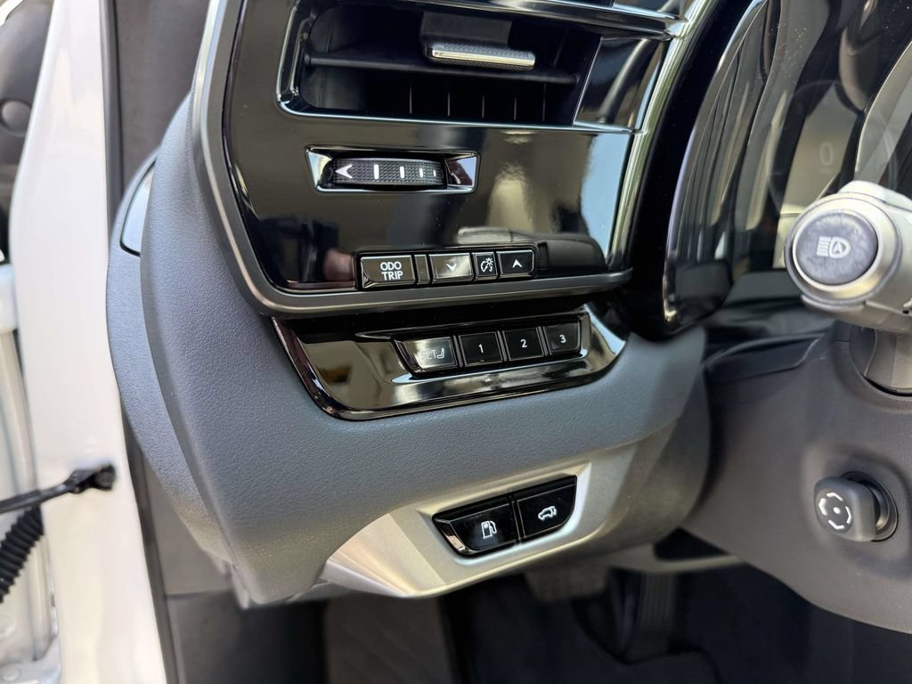 Used 2024 Lexus RX 350 Premium w/ Accessory Package (Z1) AWD/4WD image 27