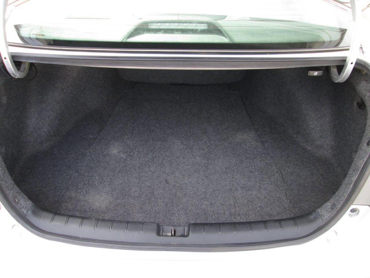 Used 2014 Honda Accord EX-L image 18