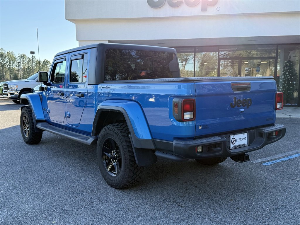 Used 2021 Jeep Gladiator Sport image 7