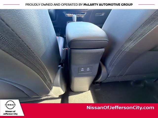 New 2027 Nissan Kicks SR w/ SR Premium Package AWD/4WD image 17
