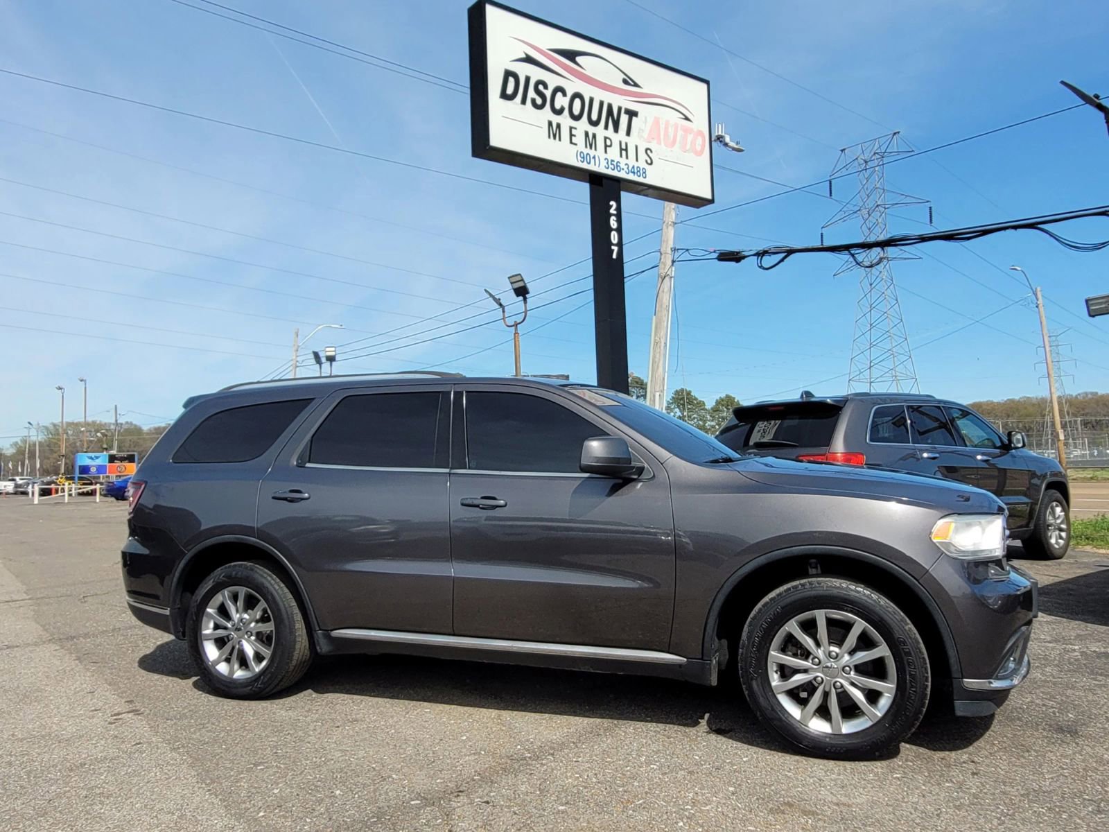 Used 2018 Dodge Durango SXT w/ Quick Order Package 2BB AWD/4WD image 2