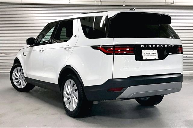 Certified 2025 Land Rover Discovery S image 10