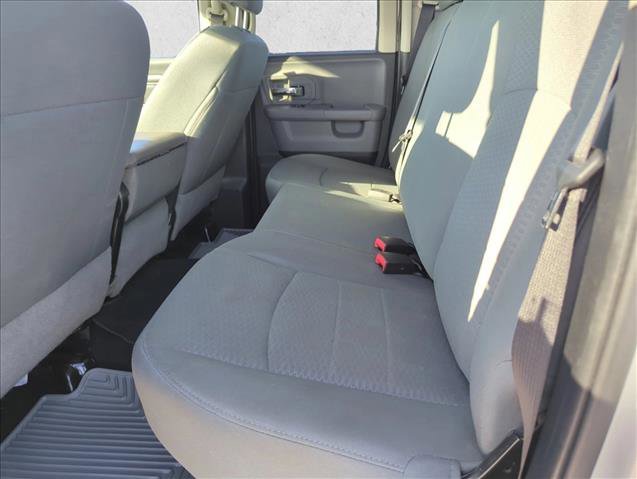 Used 2016 RAM 1500 Classic SLT RWD image 7