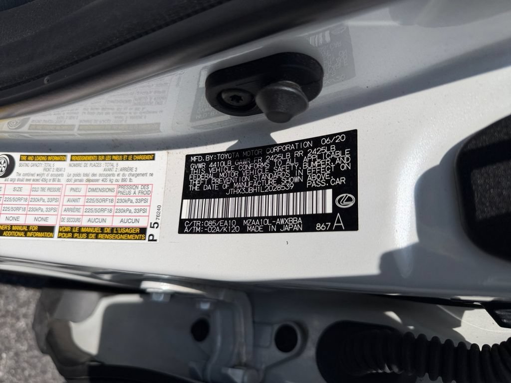 Used 2020 Lexus UX 200 w/ Accessory Package 2 FWD image 29