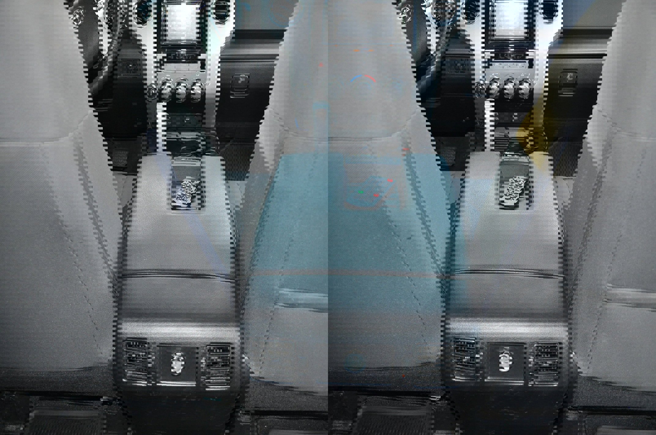 Used 2014 Toyota Tundra SR5 image 21