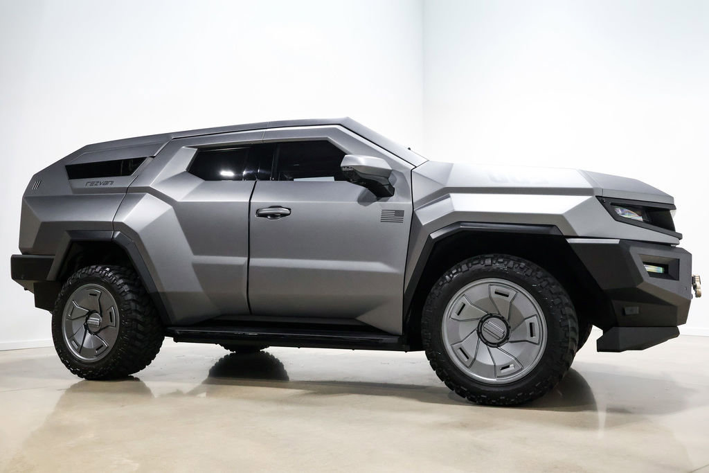 Used 2023 Cadillac Escalade Premium Luxury image 87