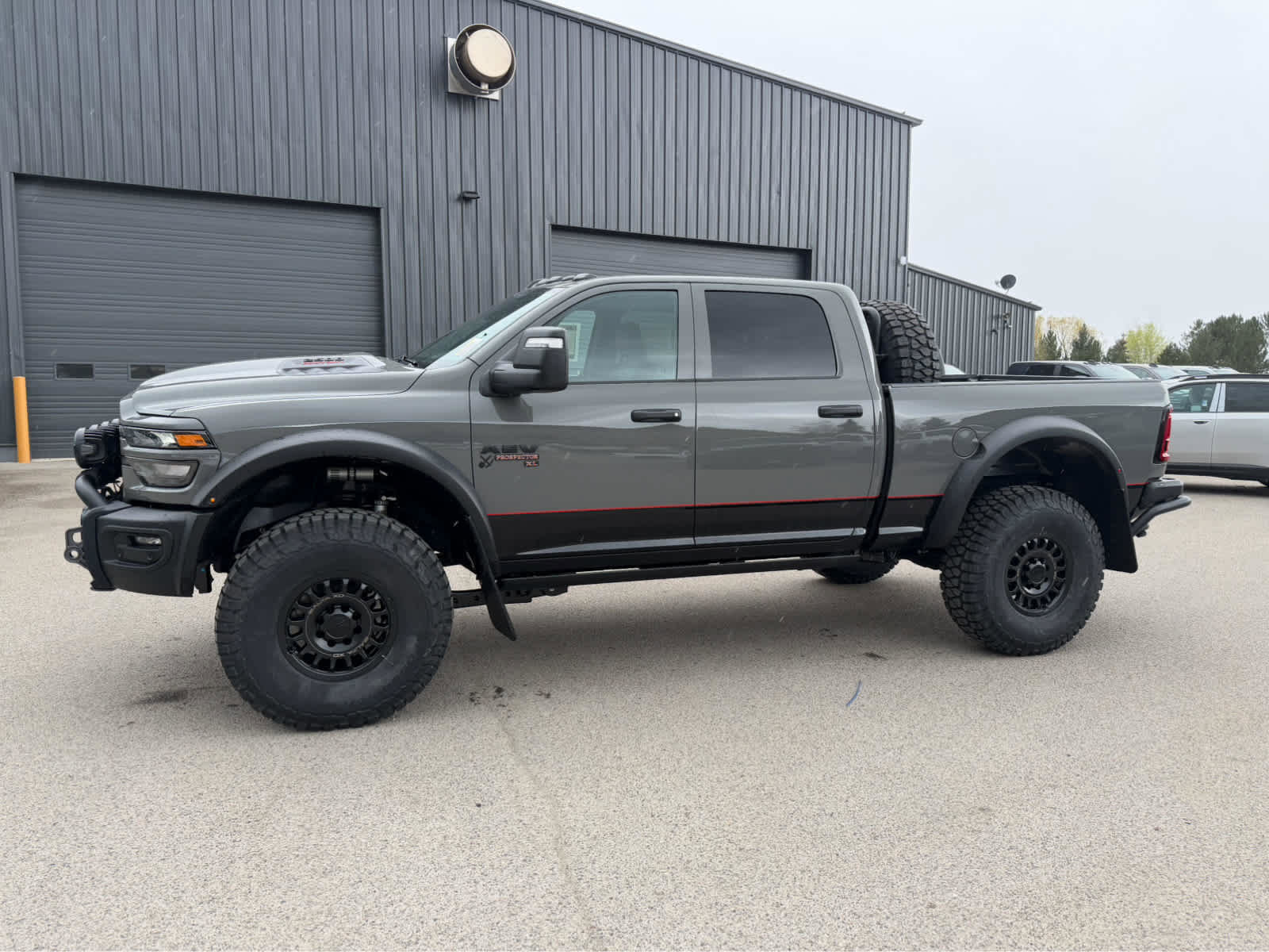 New 2026 RAM 2500 Tradesman AWD/4WD image 27