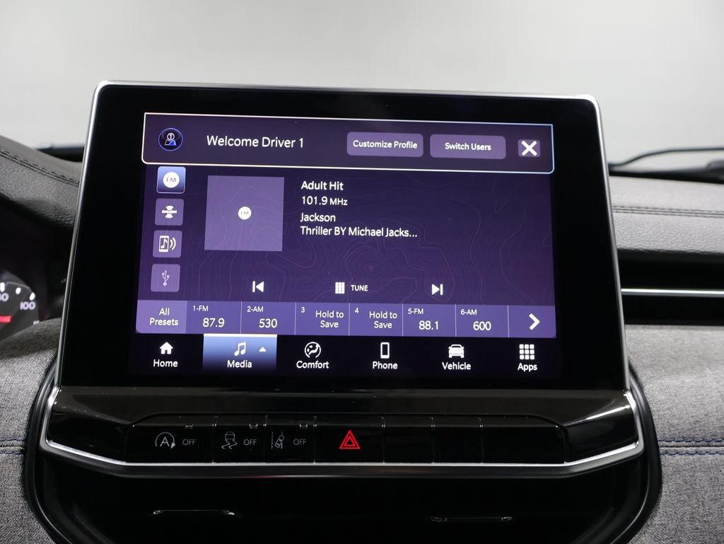 Used 2024 Jeep Compass Latitude AWD/4WD image 23