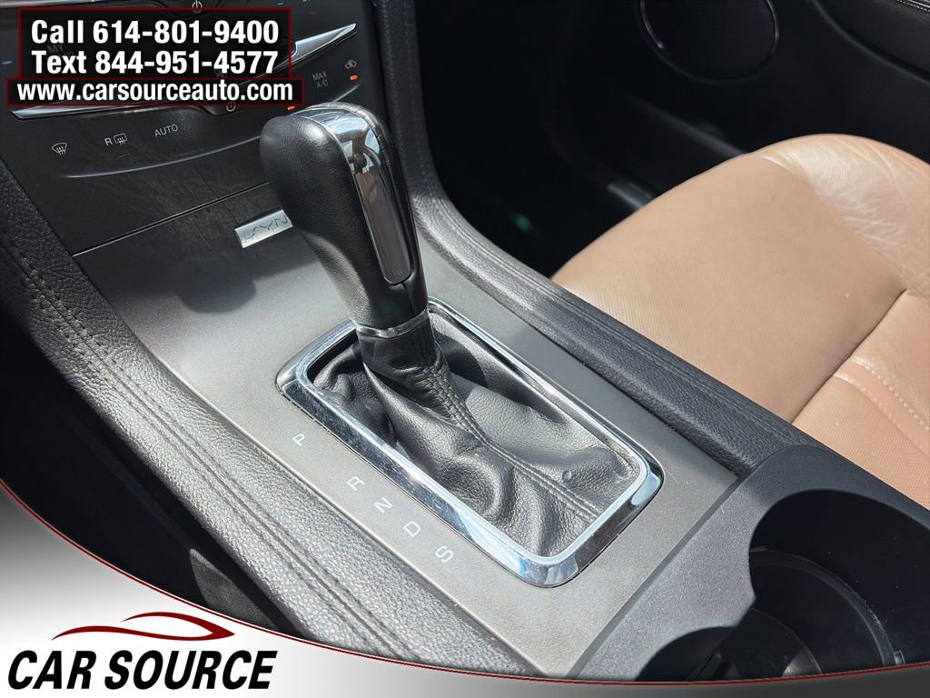 Used 2017 Lincoln MKT AWD image 26