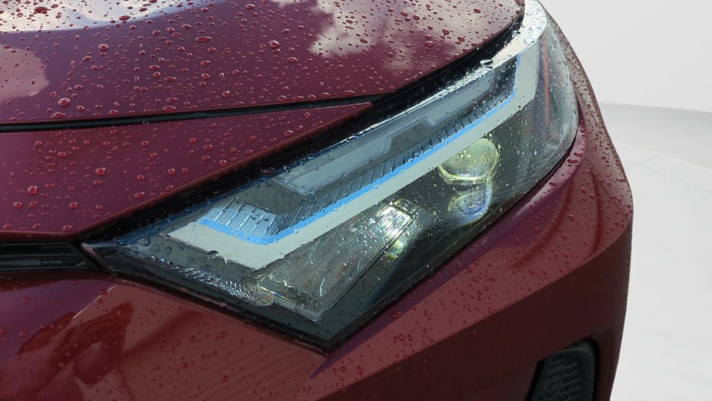 Used 2025 Toyota RAV4 XLE w/ Convenience Package FWD image 26