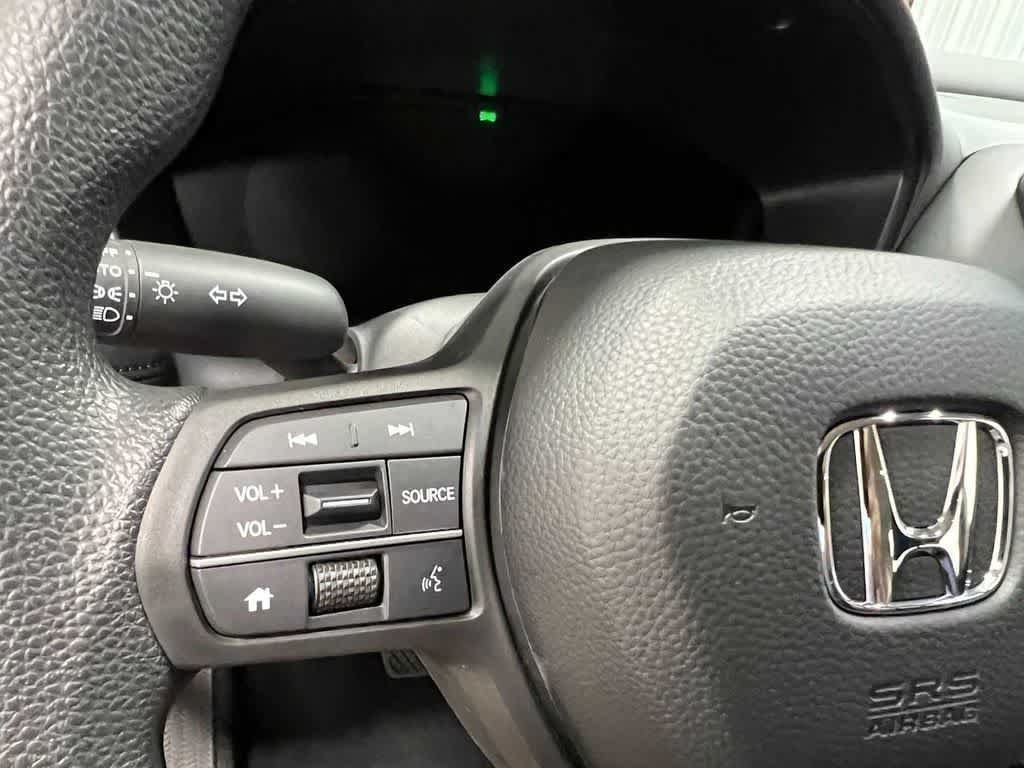 Certified 2025 Honda HR-V LX image 17