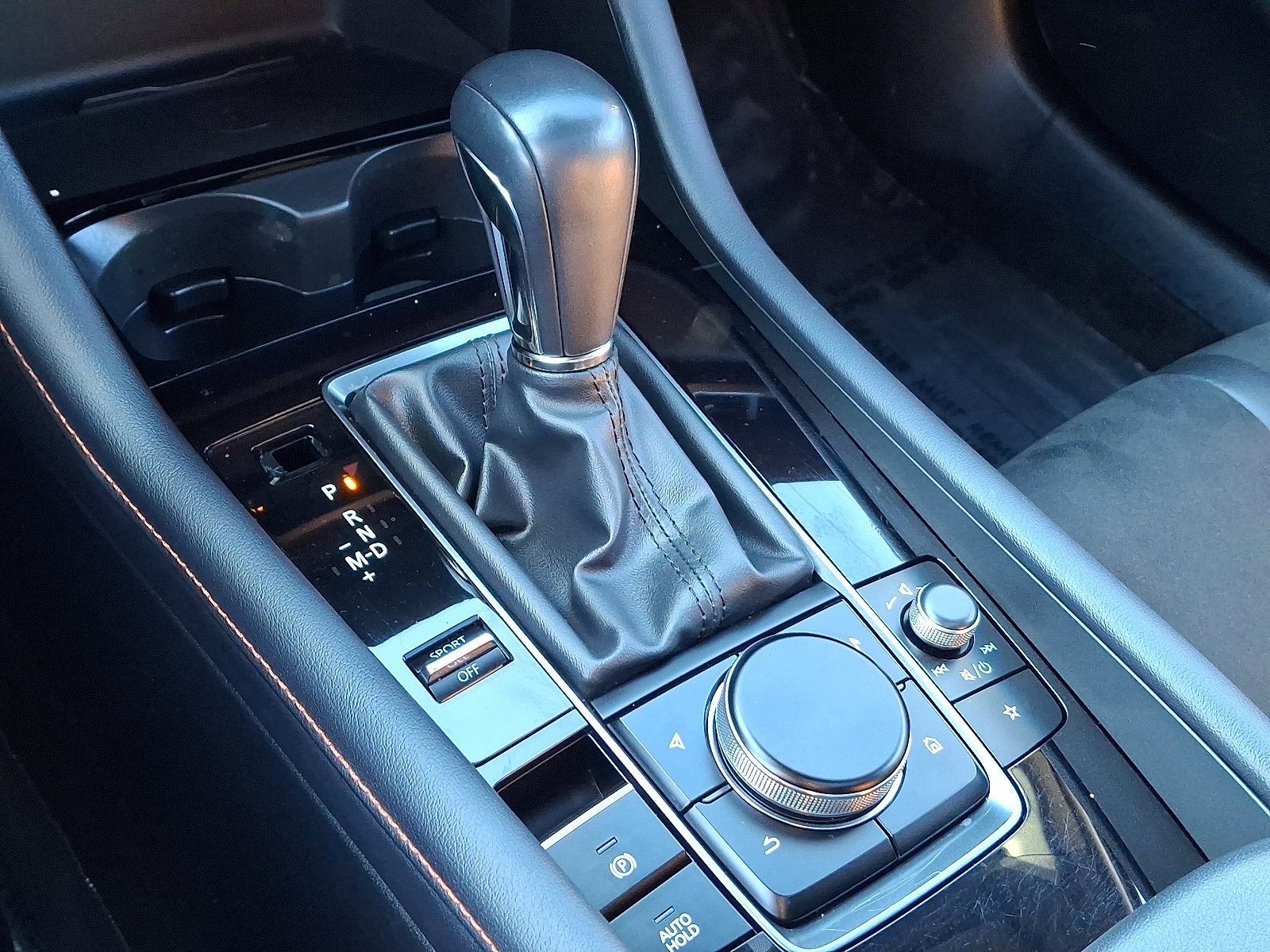 Used 2024 MAZDA MAZDA3 s image 15