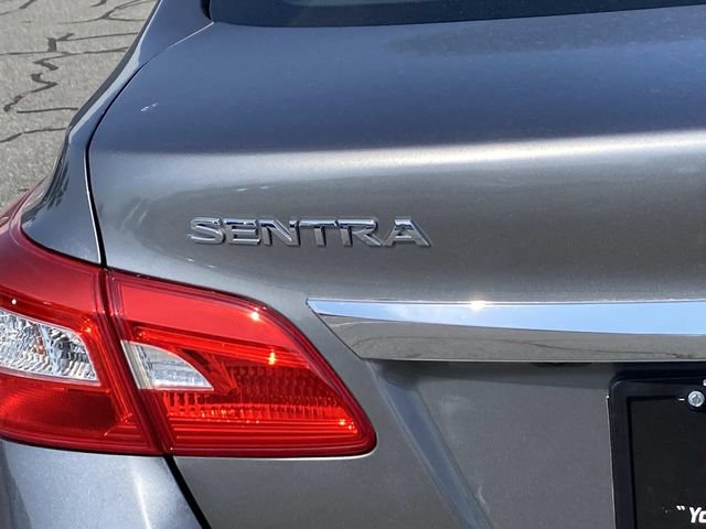 Used 2016 Nissan Sentra SV w/ Driver's Assist Package FWD image 6