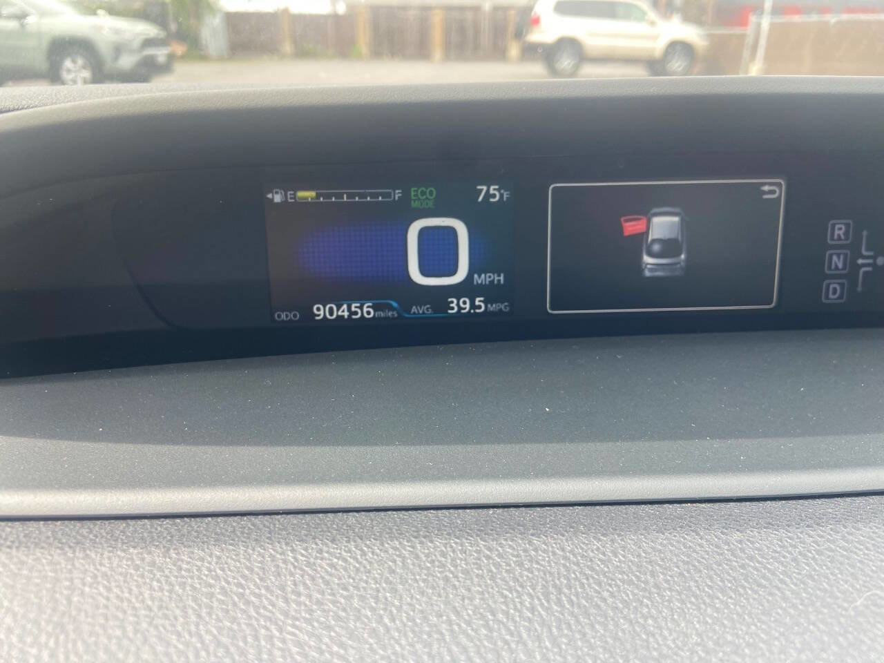 Used 2016 Toyota Prius Three Touring w/ Preferred Accessory Package image 18