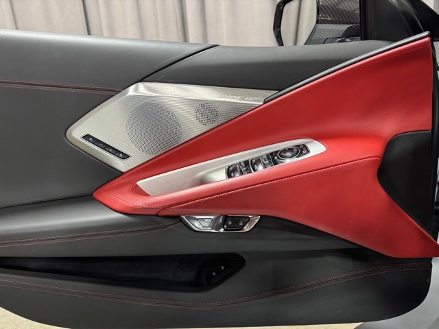 Used 2023 Chevrolet Corvette Stingray w/ Z51 Performance Package image 18