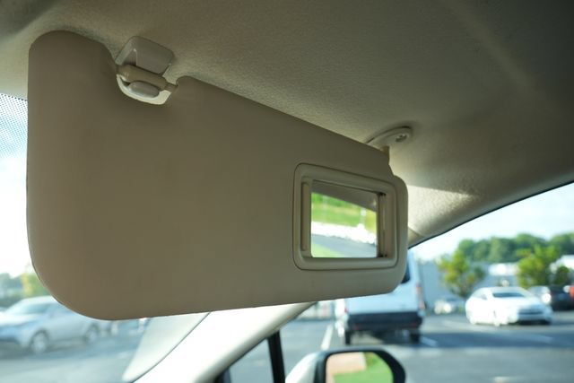 Used 2024 Toyota Corolla LE FWD image 44