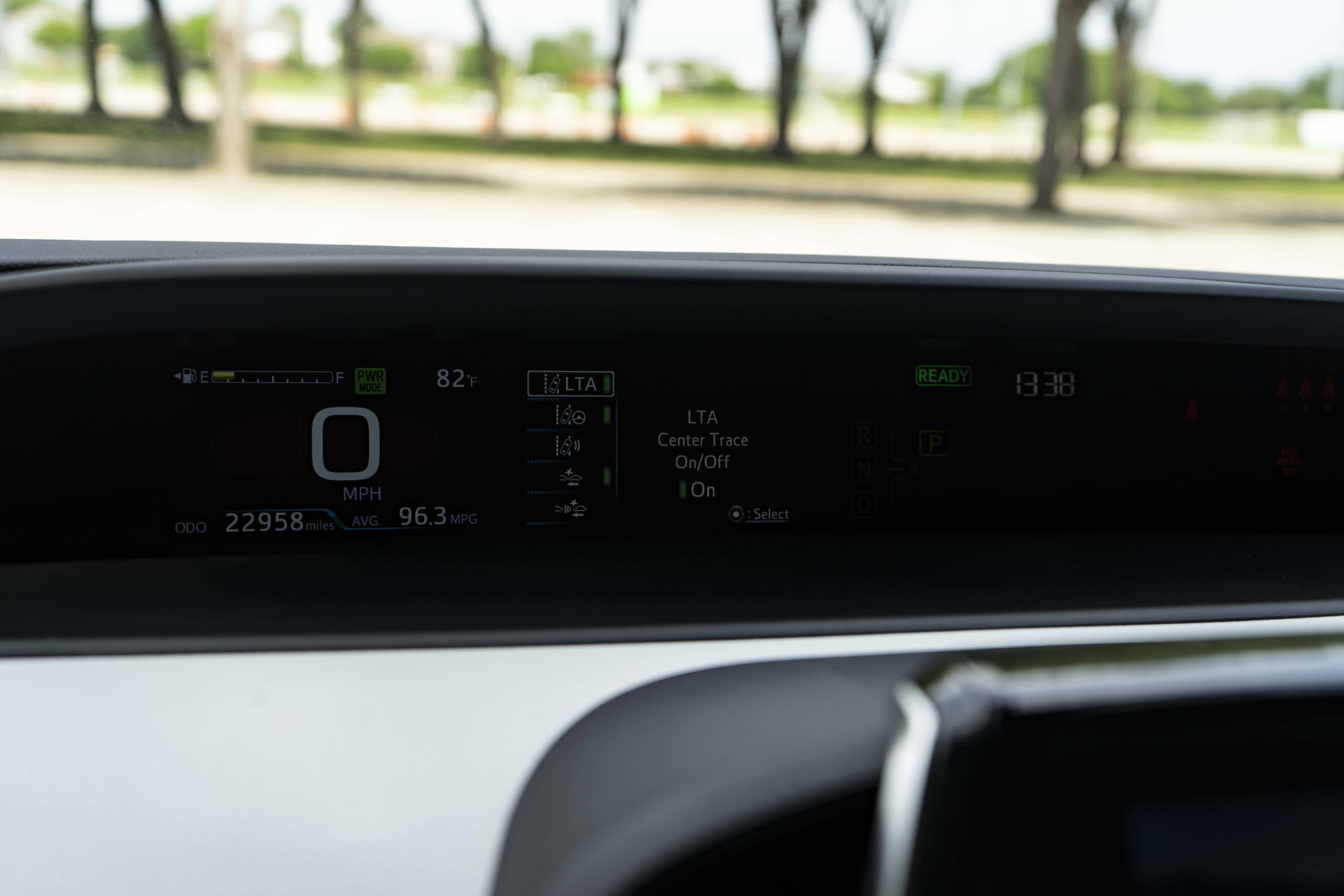 Used 2022 Toyota Prius Prime XLE image 22