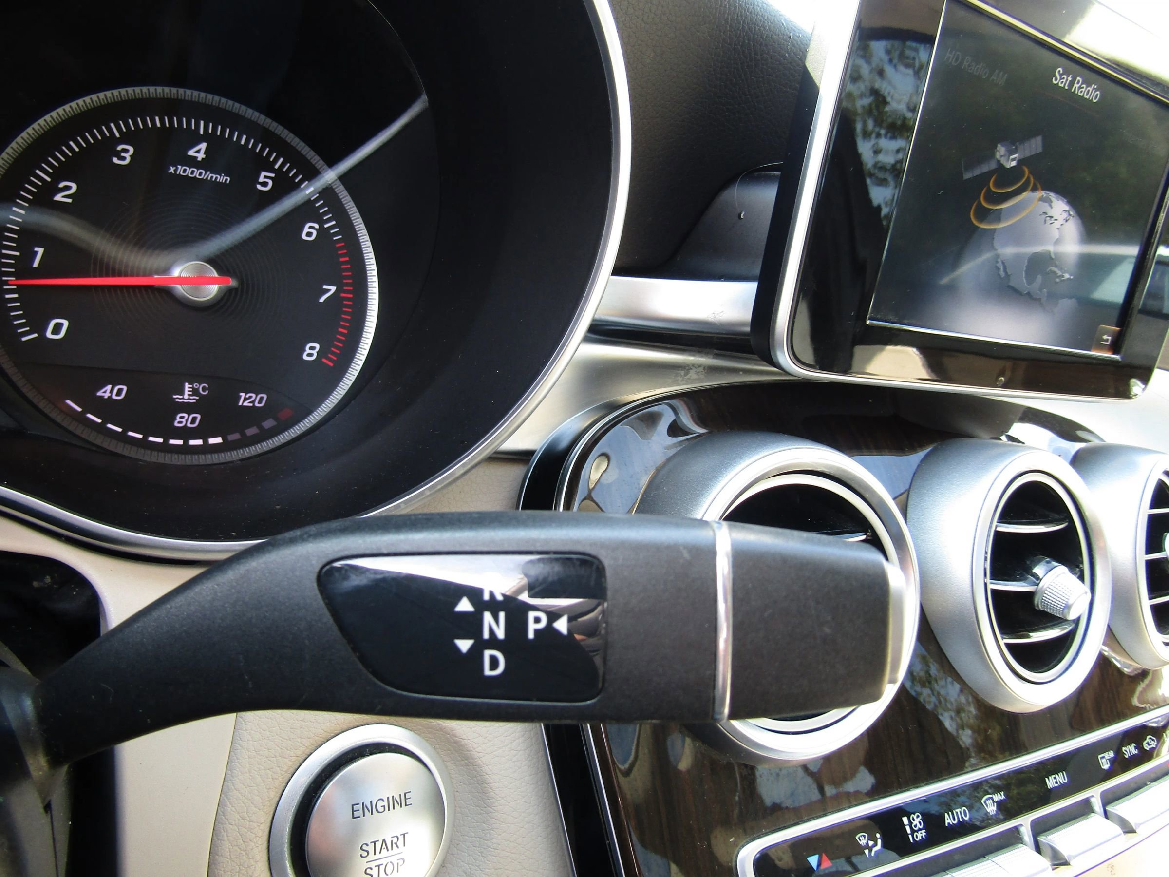 Used 2017 Mercedes-Benz C 300 4MATIC Sedan image 32