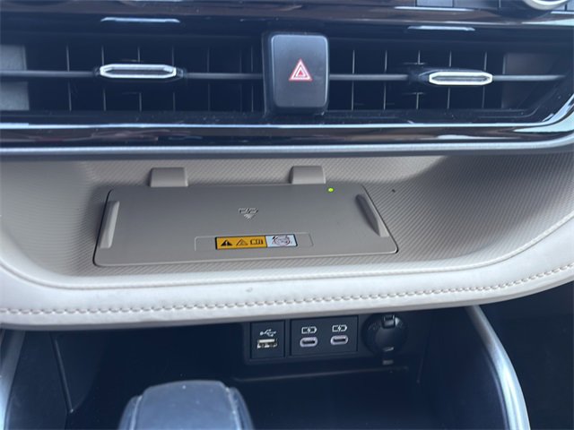 Used 2023 Toyota Highlander XLE image 29