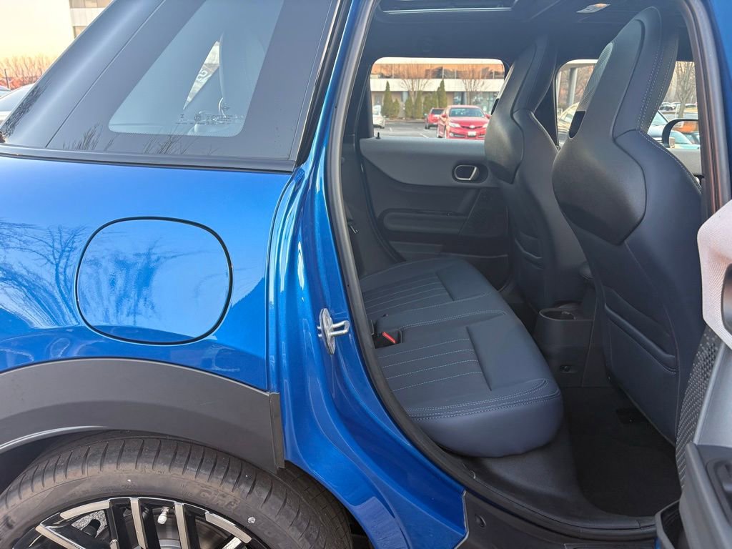 Used 2025 MINI Cooper S image 23