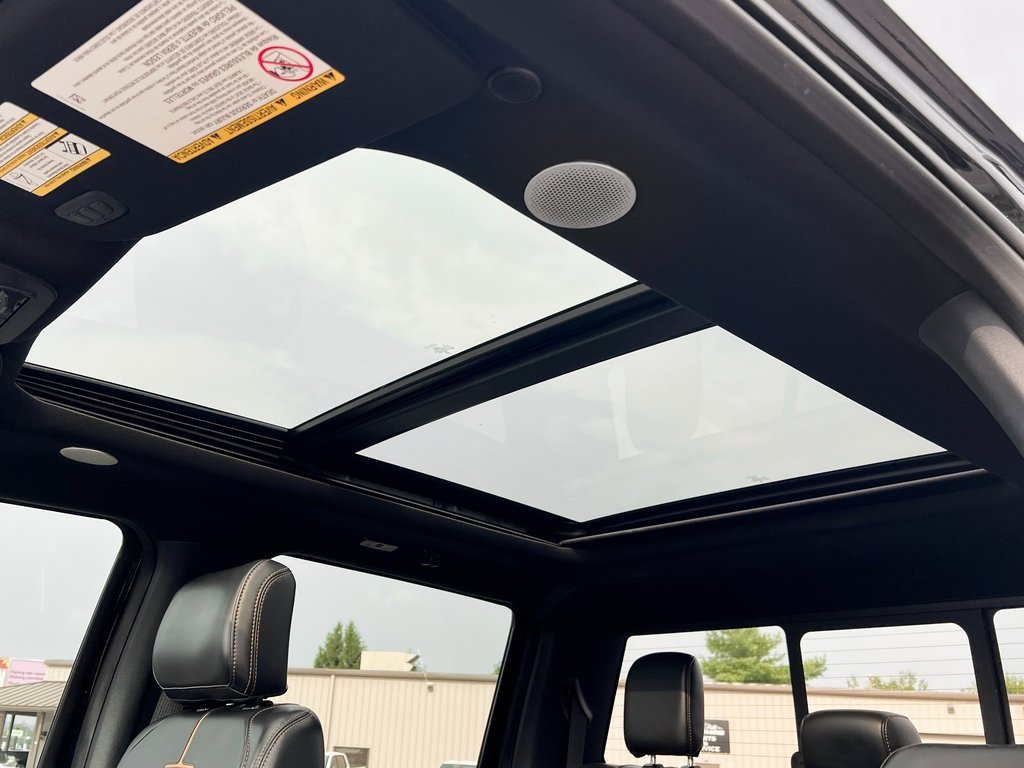 Used 2024 Ford F450 Platinum image 8