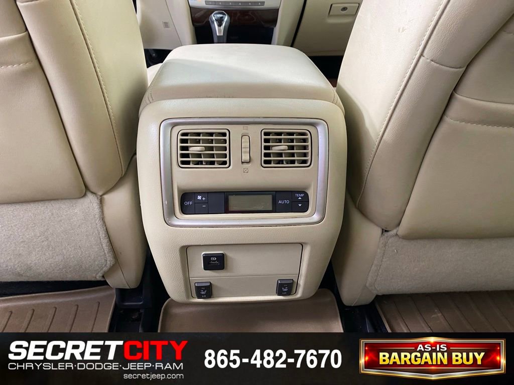 Used 2017 INFINITI QX60 FWD w/ Deluxe Technology Package image 26