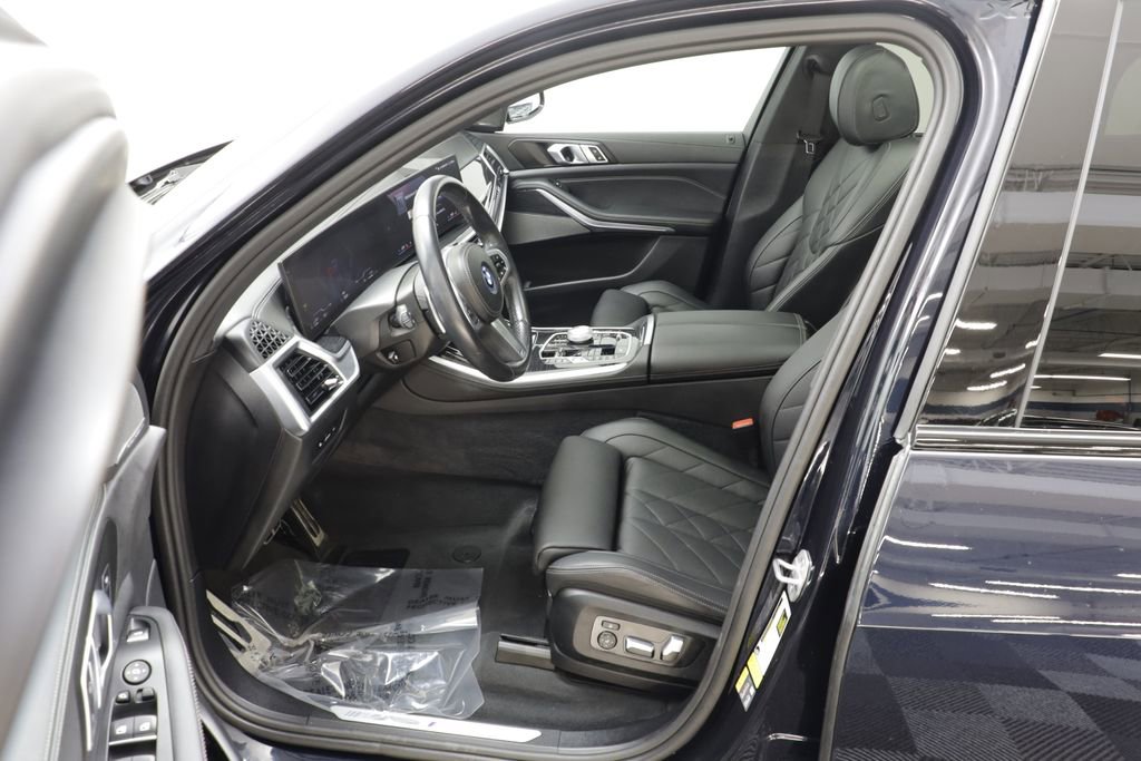 Certified 2024 BMW X5 xDrive50e w/ Executive Package AWD/4WD image 6