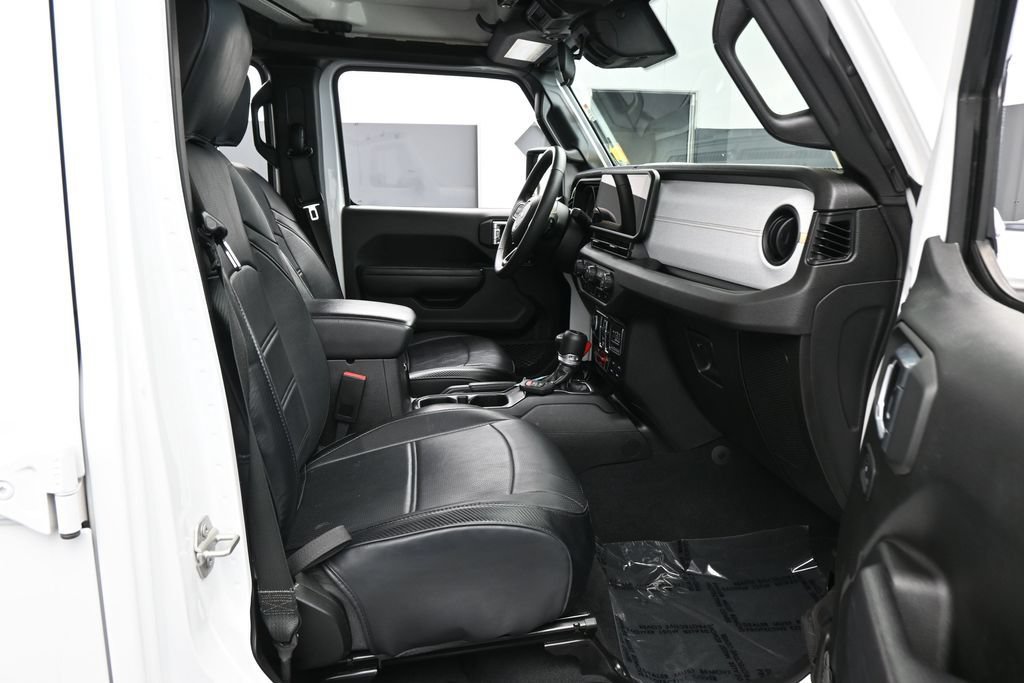 Used 2024 Jeep Gladiator Sport AWD/4WD image 35