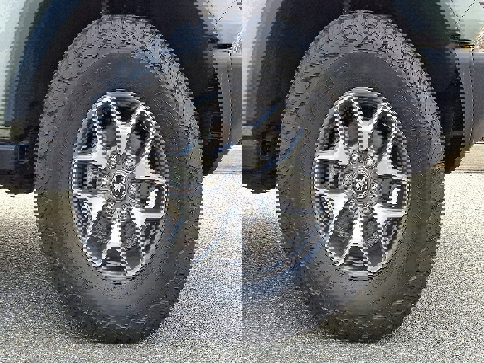 Used 2023 Ford Bronco Badlands image 8