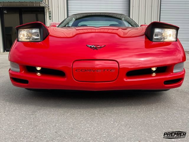 Used 2001 Chevrolet Corvette Coupe w/ Preferred Equipment Group2 image 51