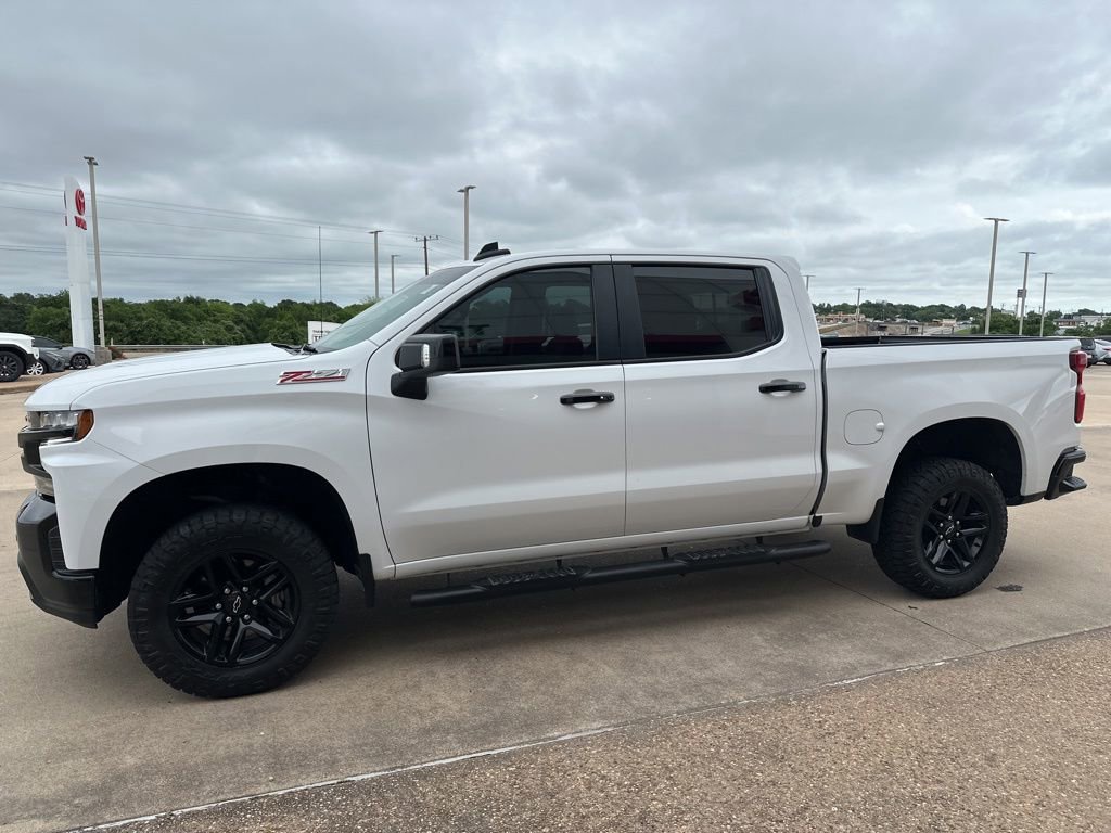 Used 2021 Chevrolet Silverado 1500 LT Trail Boss w/ Convenience Package II AWD/4WD image 4