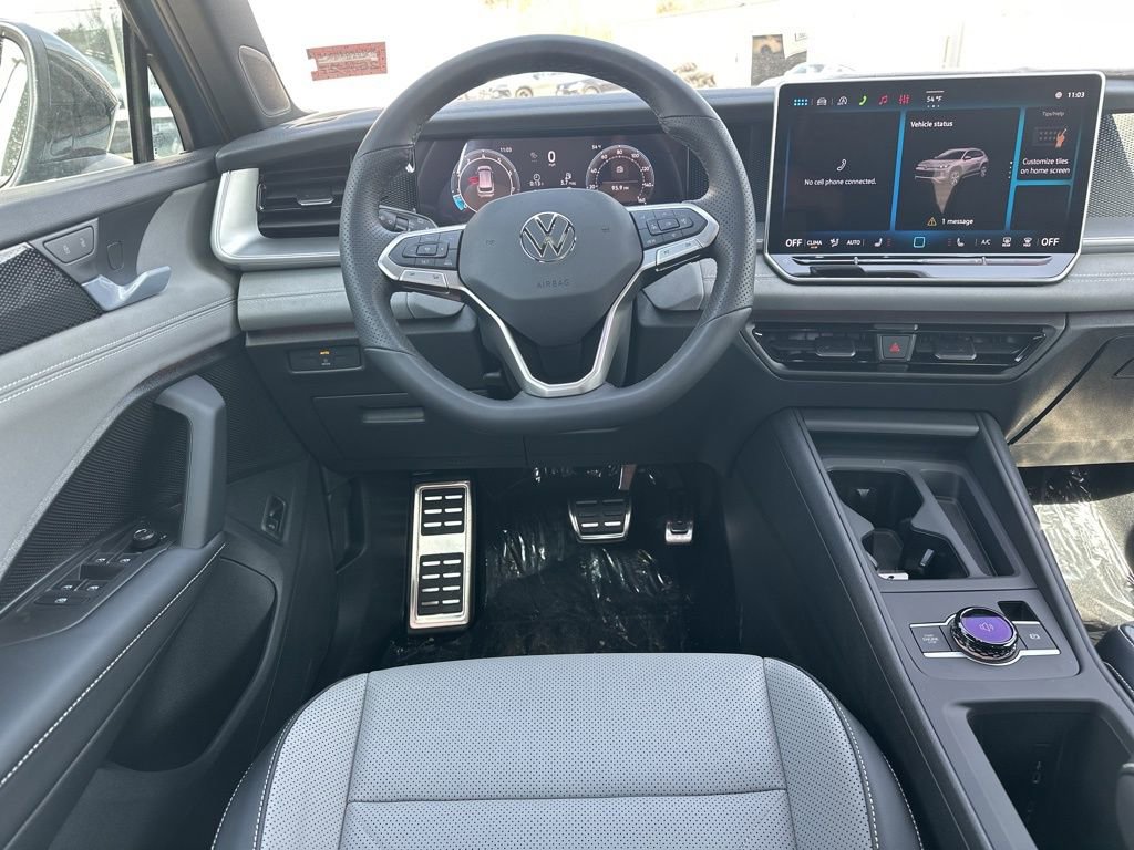 New 2026 Volkswagen Tiguan SE R-Line AWD/4WD image 13