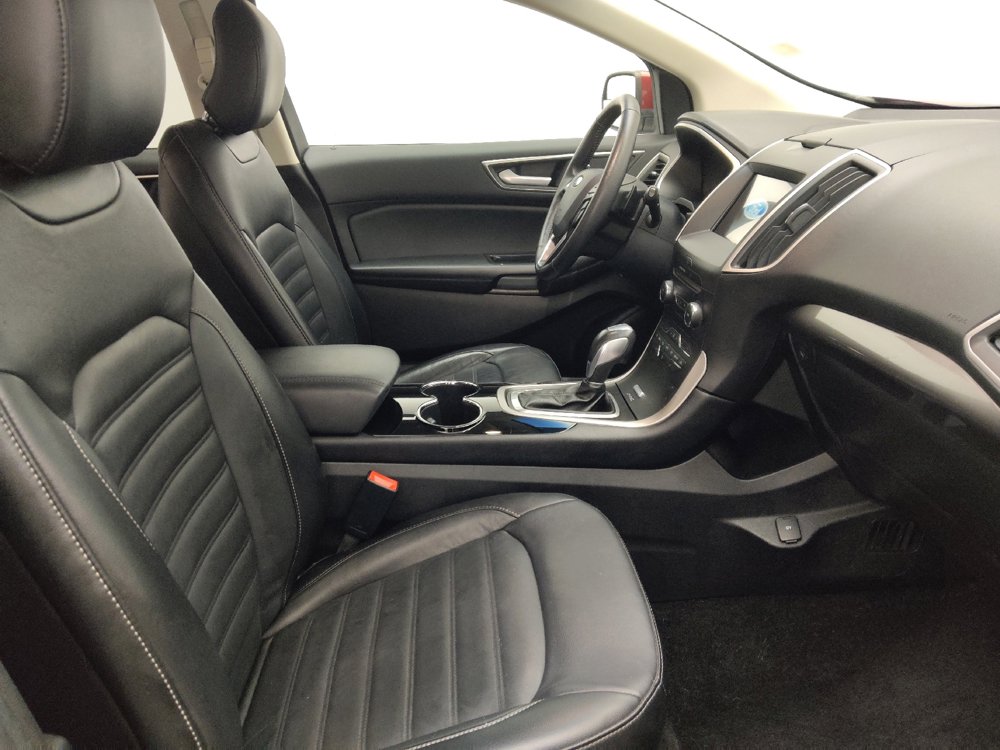 Used 2016 Ford Edge SEL w/ Equipment Group 201A FWD image 21