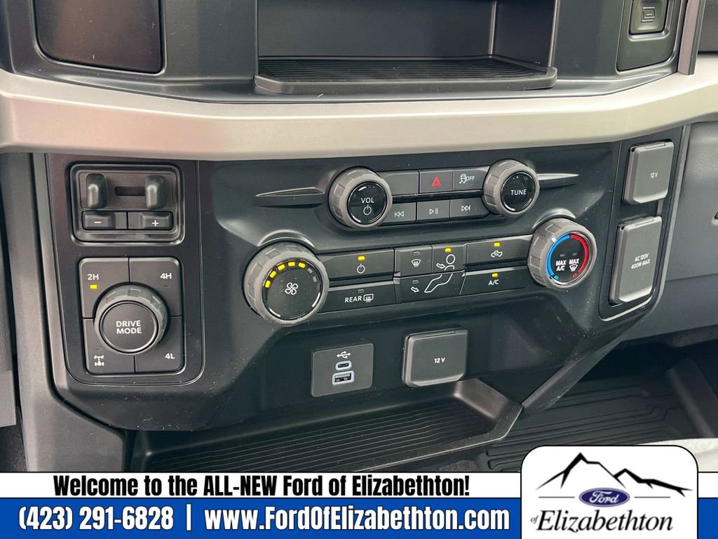New 2025 Ford F350 XLT image 24