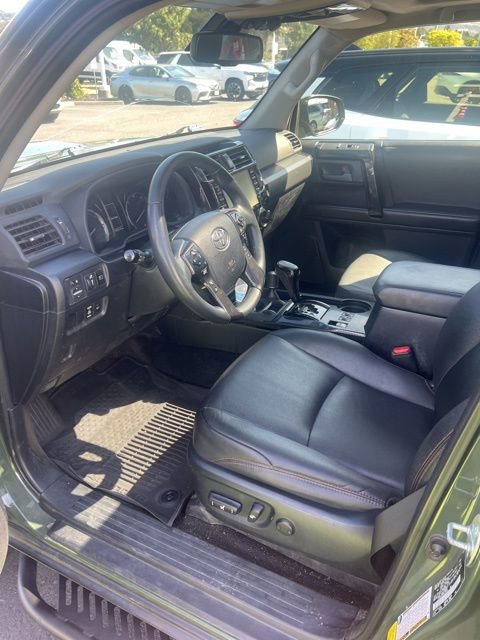 Used 2022 Toyota 4Runner TRD Off-Road Premium w/ Moonroof Package AWD/4WD image 3