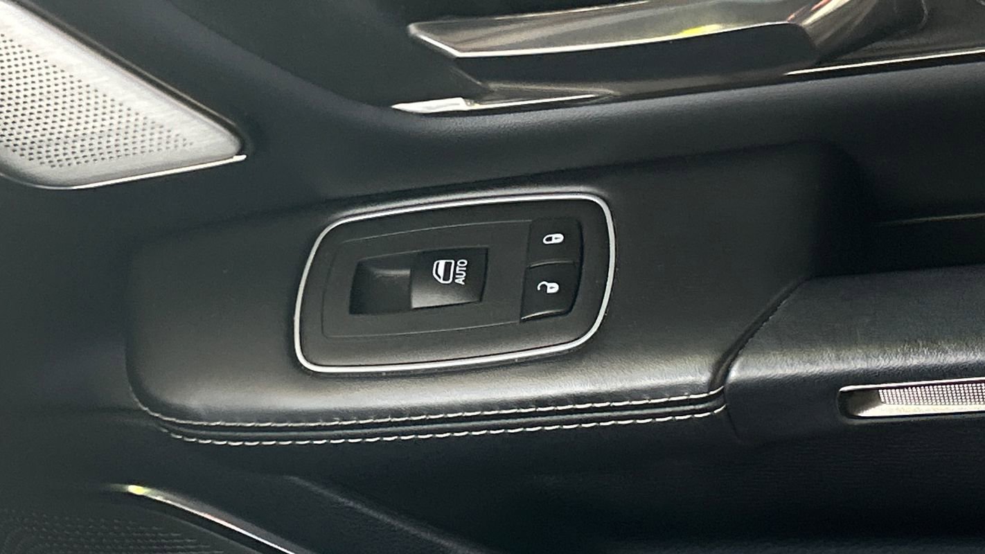 Used 2021 RAM 1500 Limited w/ Night Edition image 35