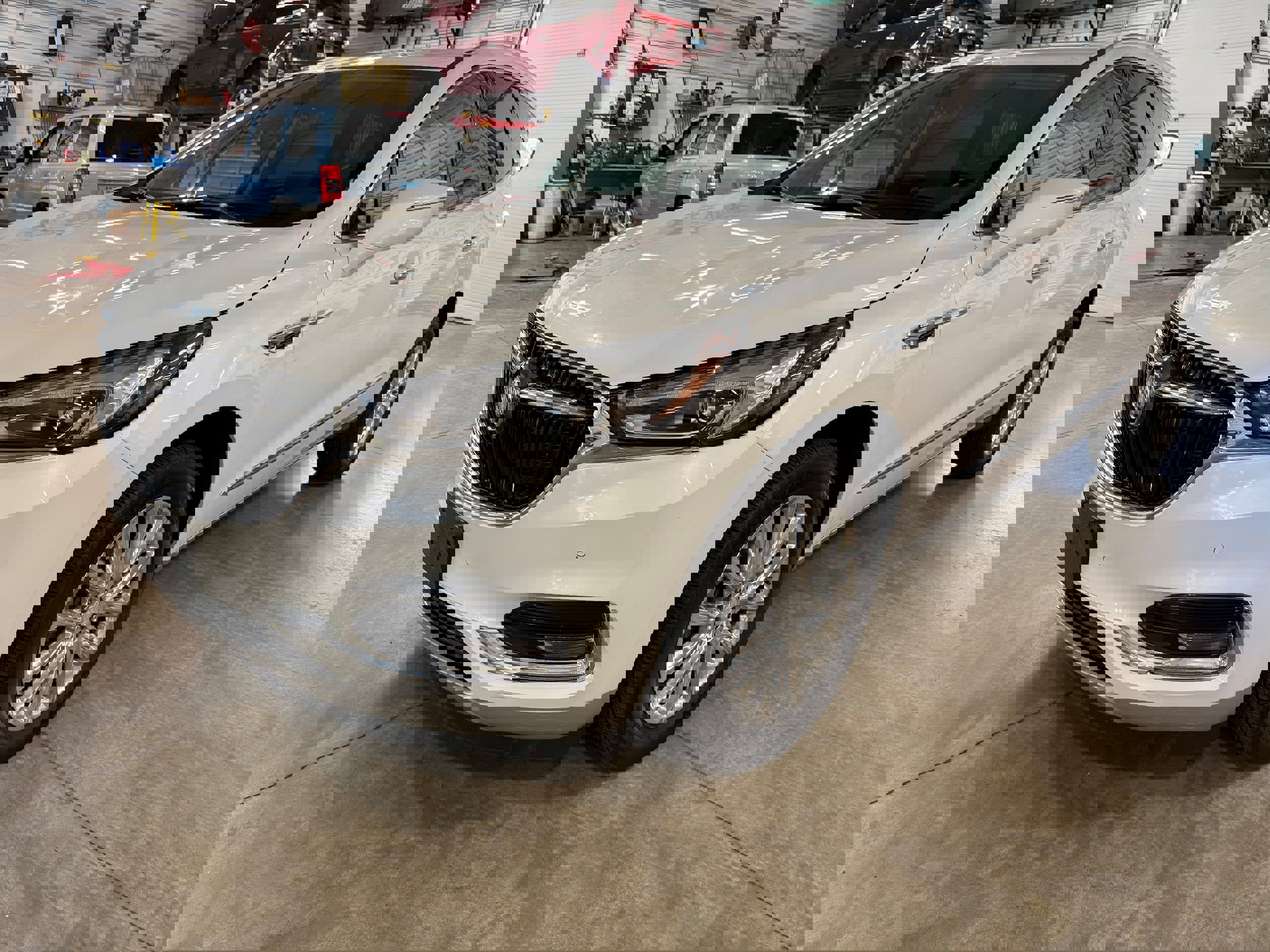 Used 2020 Buick Enclave Premium w/ Surround and Sites Package image 38