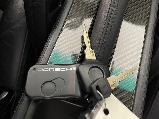 Used 1996 Porsche 911 Turbo image 38