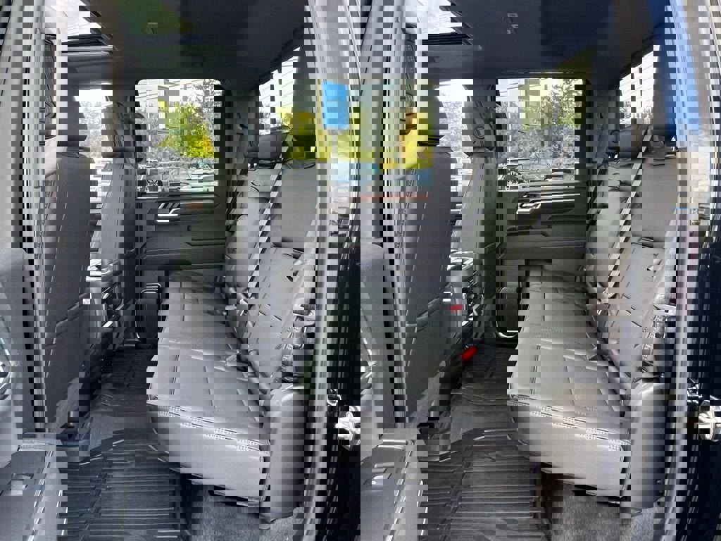 New 2025 GMC Sierra 2500 Denali w/ Denali Reserve Package image 13