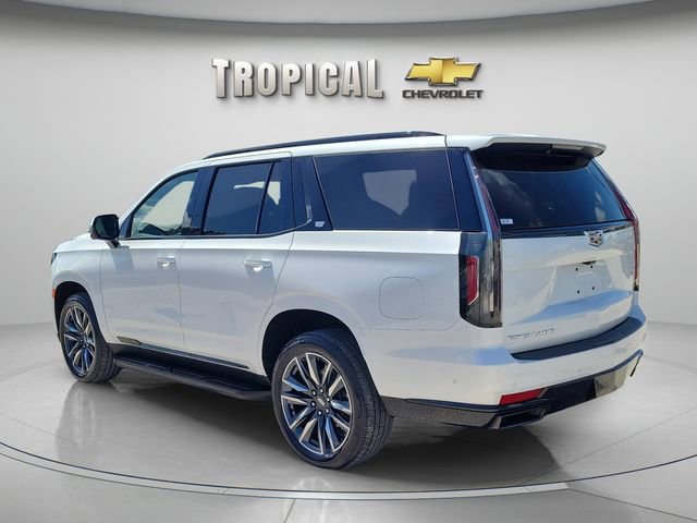 Used 2024 Cadillac Escalade Sport image 2