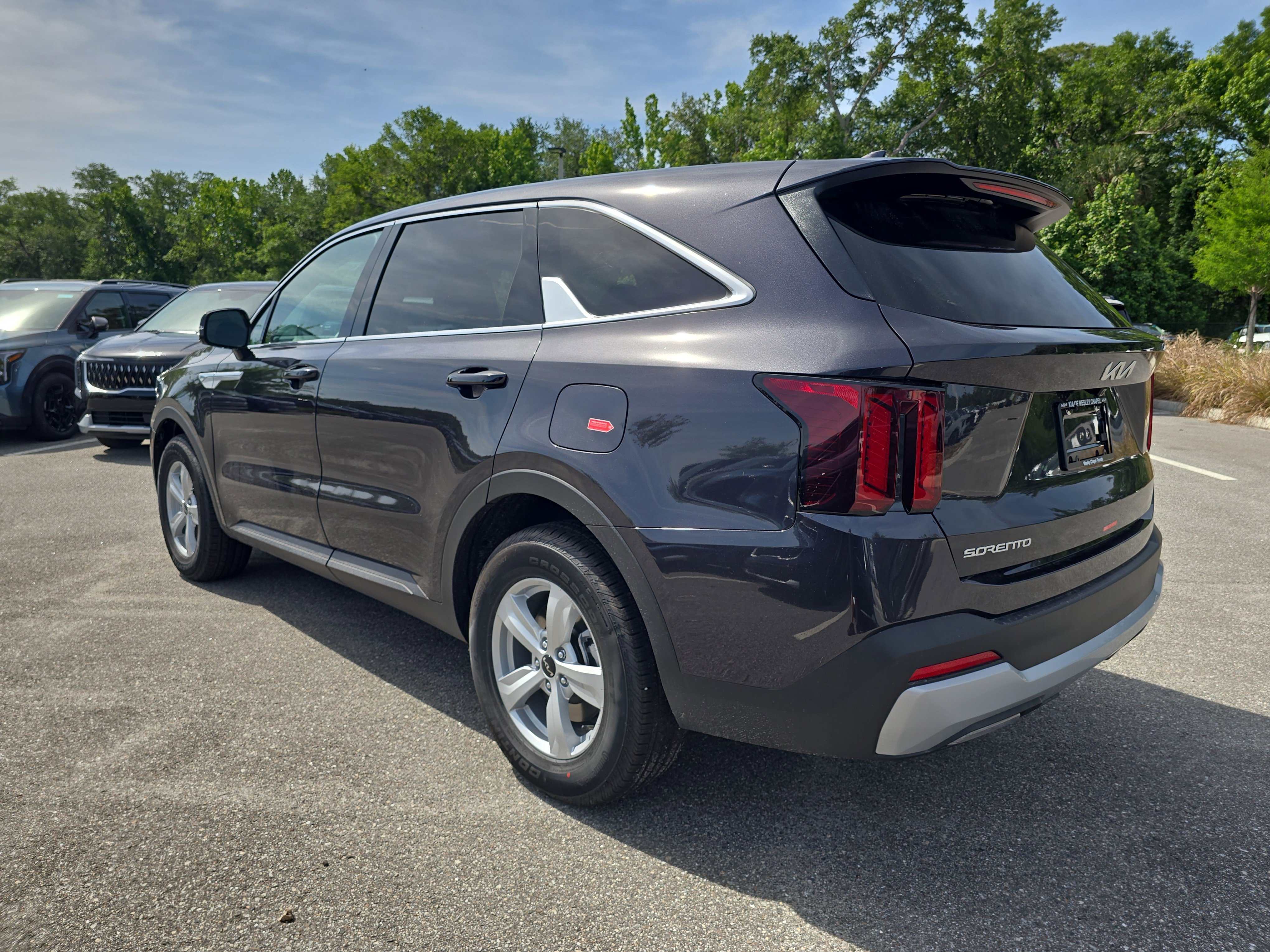 New 2026 Kia Sorento LX FWD image 6