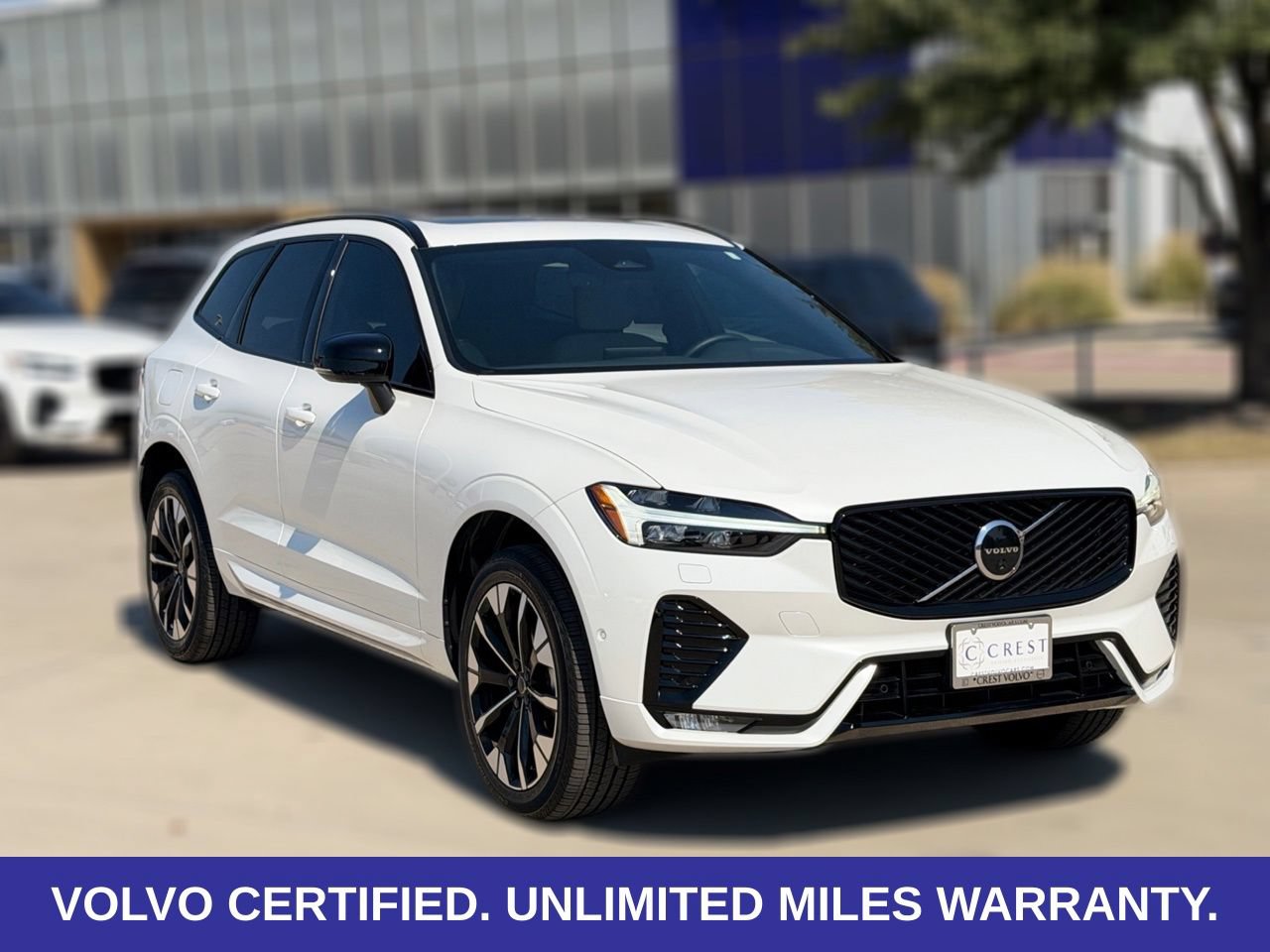 Certified 2026 Volvo XC60 B5 Plus AWD/4WD image 5