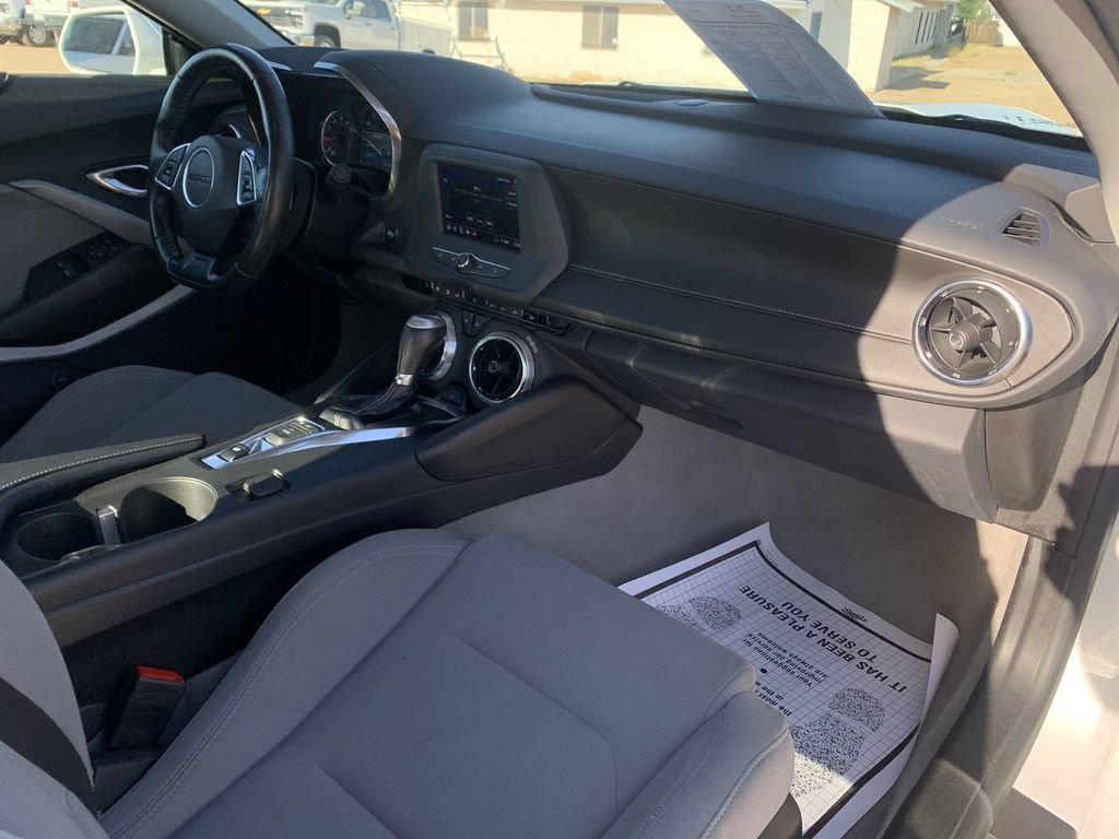 Certified 2023 Chevrolet Camaro LT RWD image 27