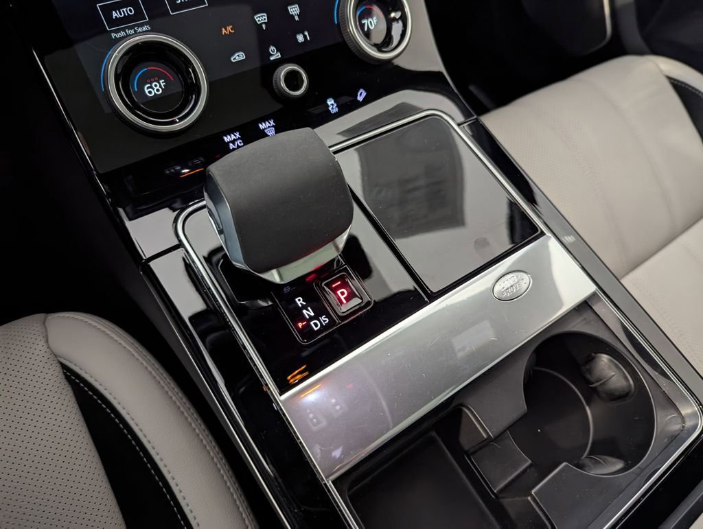 Used 2023 Land Rover Range Rover Velar S image 8
