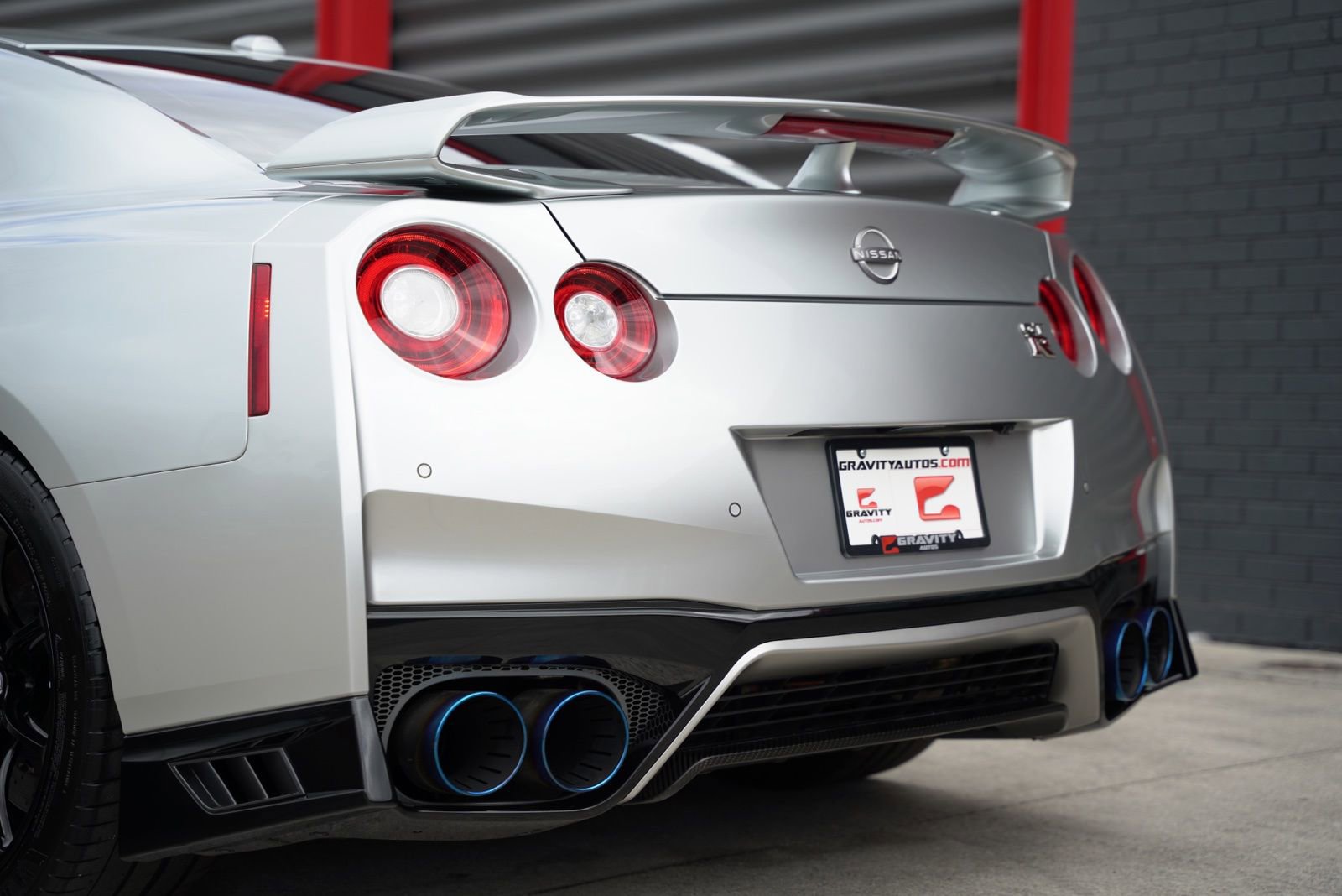 Used 2023 Nissan GT-R Premium w/ Floor Mat Package image 6