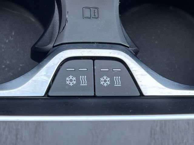 Used 2021 BMW X7 M50i AWD/4WD image 37